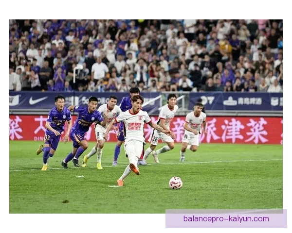 亚冠联赛期间俱乐部表现稳健，竞争力增强引发关注