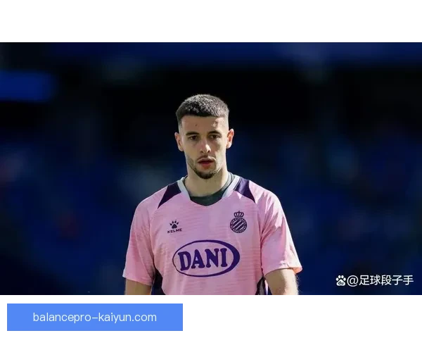 兰斯近期状态回暖，球队表现稳健，备受关注。